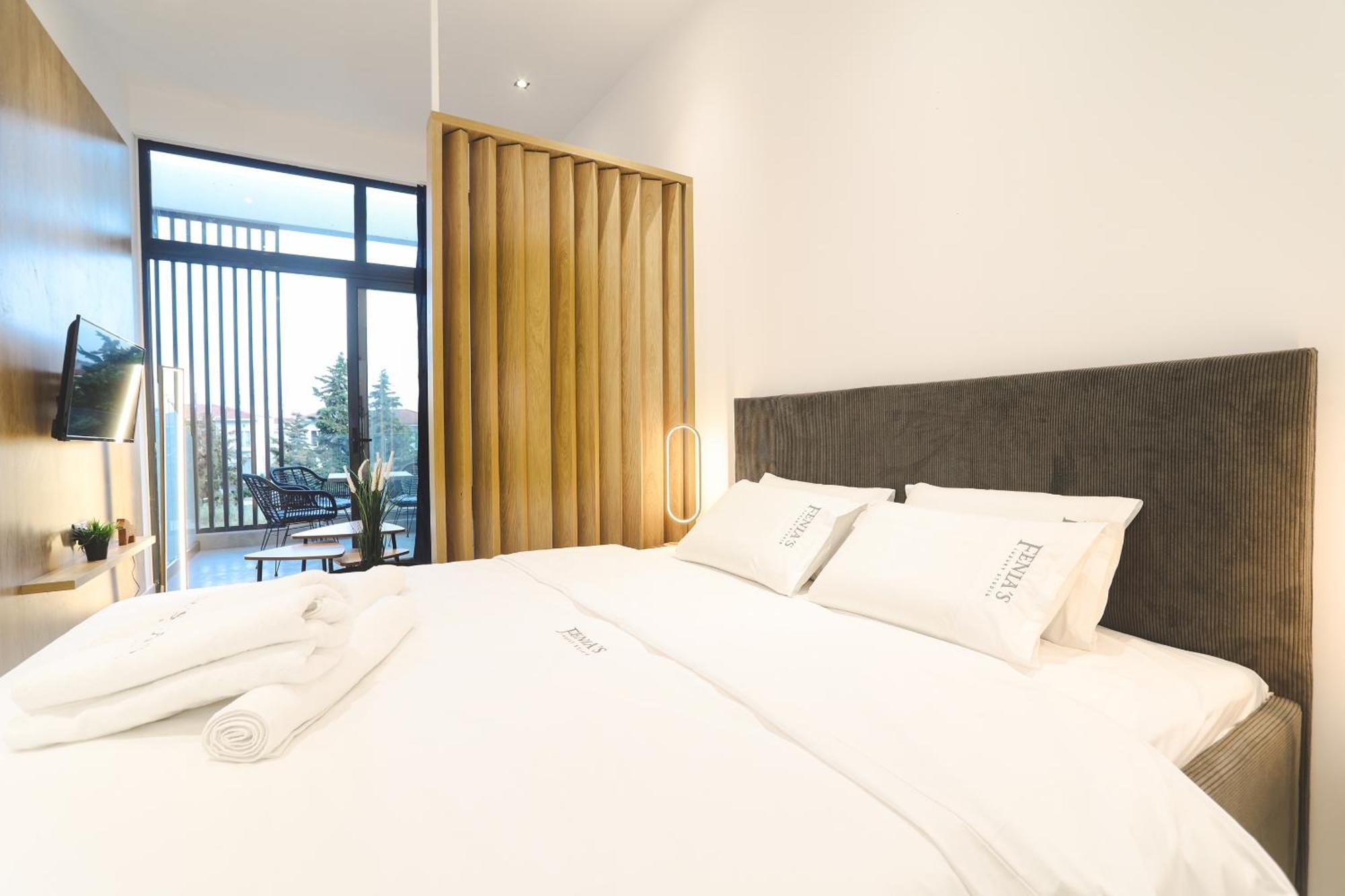 Fenias Luxury Studios Kallithea  Esterno foto
